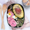 Bento Small 1 i rustfrit stål 18/8 med avocado, rødbede og grønt fra Yummii Yummii