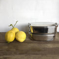 Bento Small 1 i rustfrit stål 18/8 stablet ved citroner fra Yummii Yummii