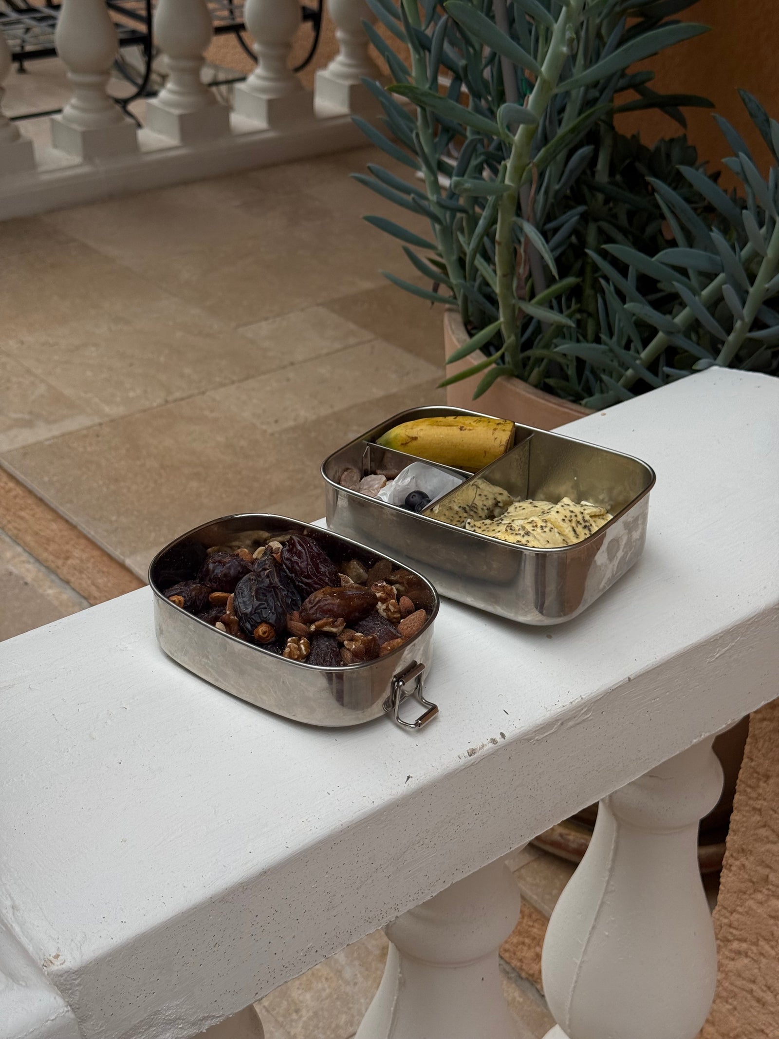 Bento startsæt i rustfrit stål på køkkenbord