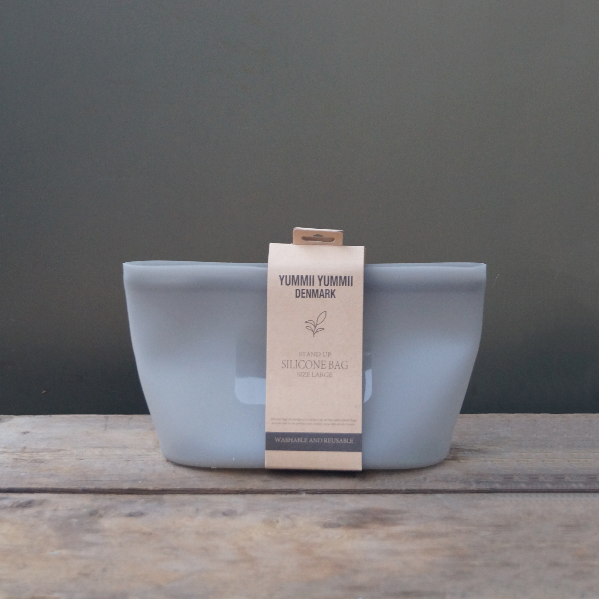 Standup silicone bag - light stone - large