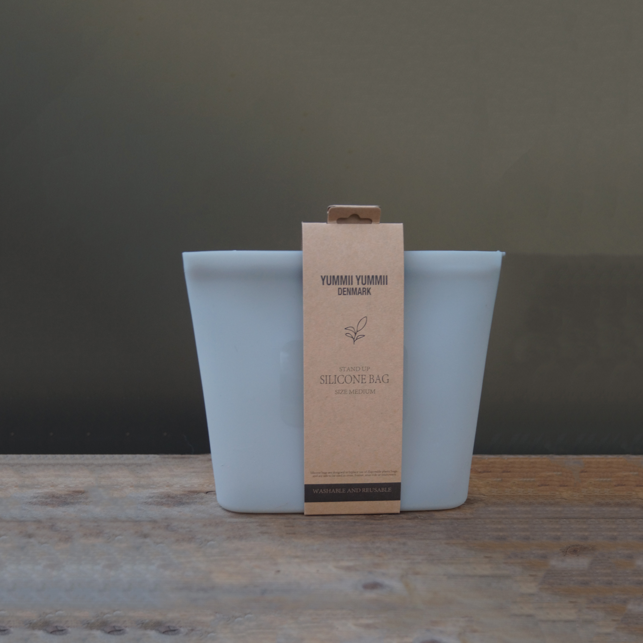 Standup silicone bag - sea shell - medium